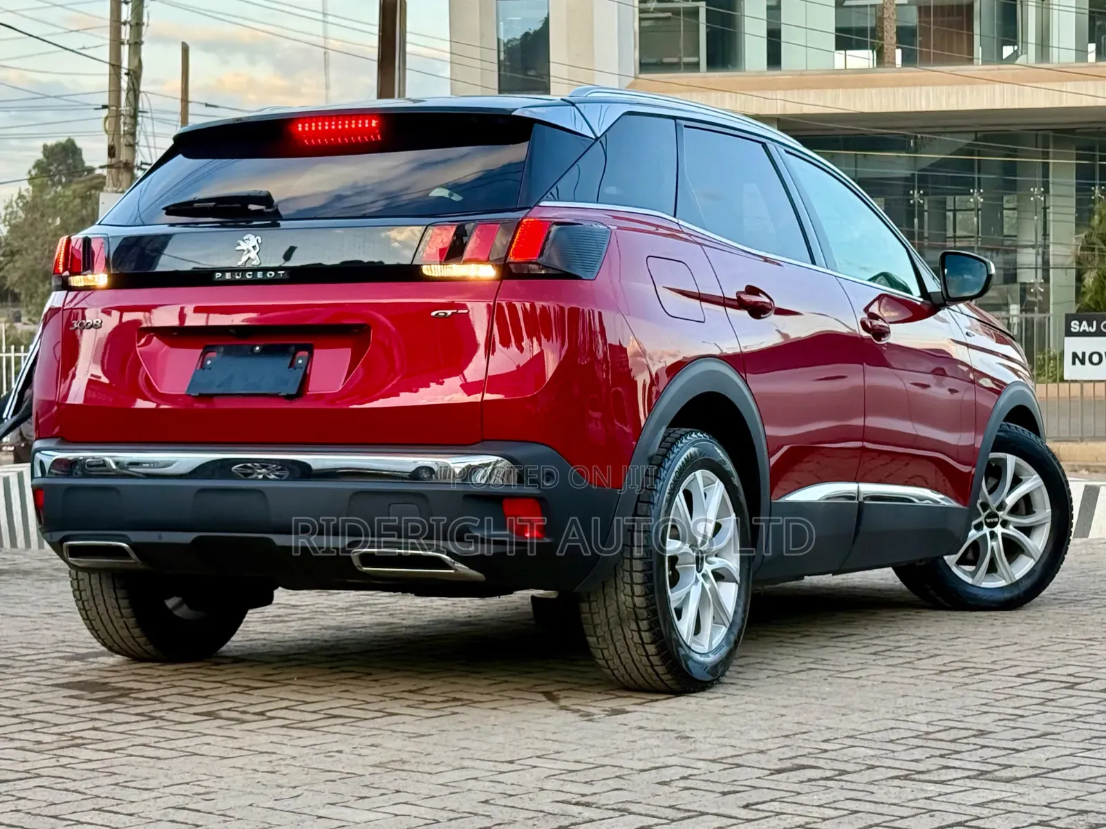 Peugeot 3008 2019 Red