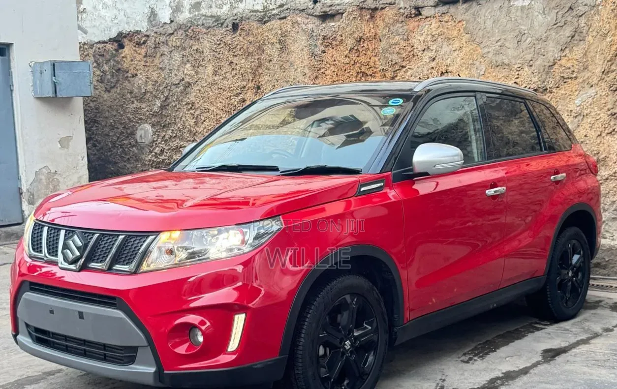 Suzuki Escudo 2019 Red