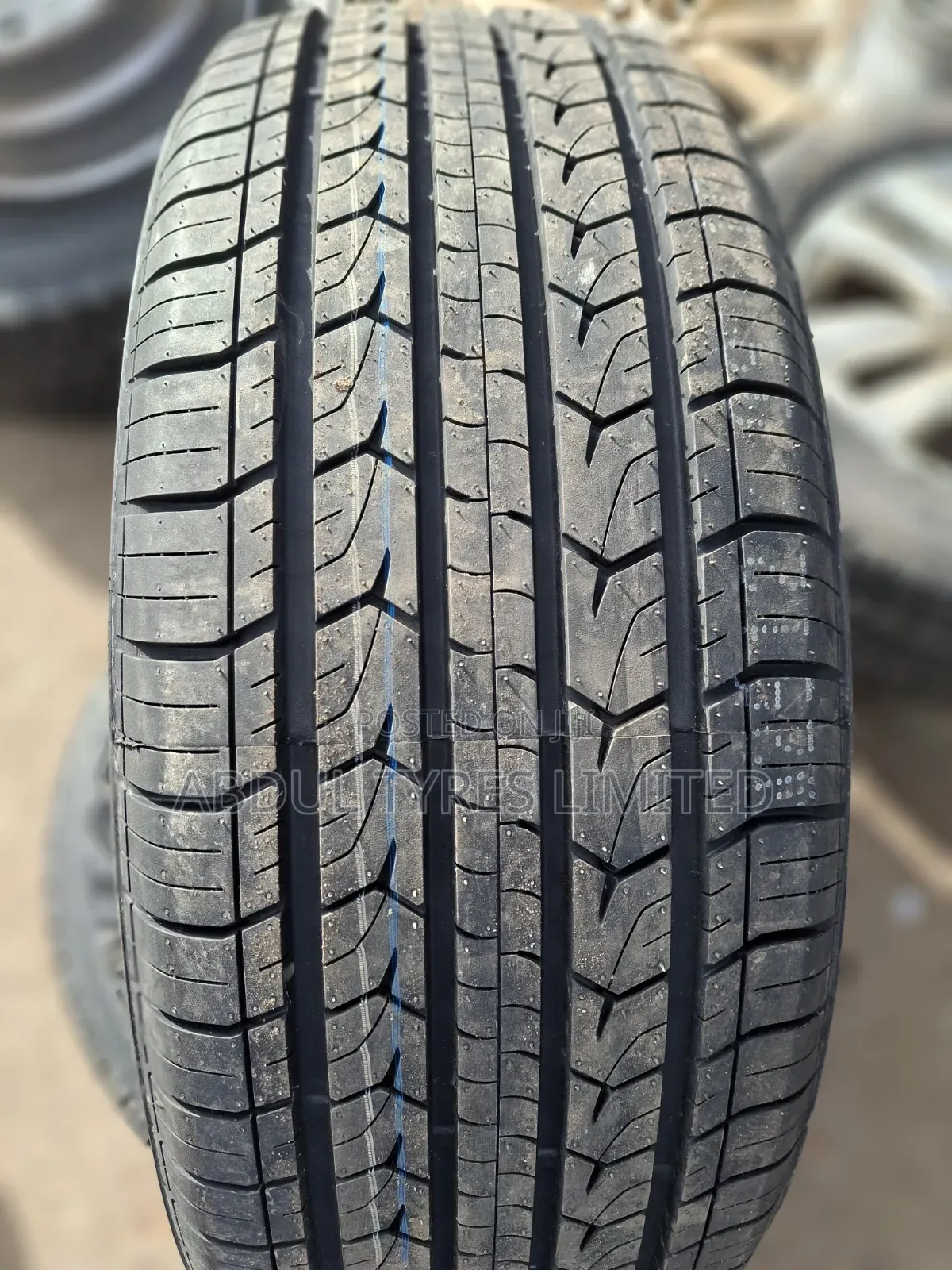 235/60r18 Centara Tyre