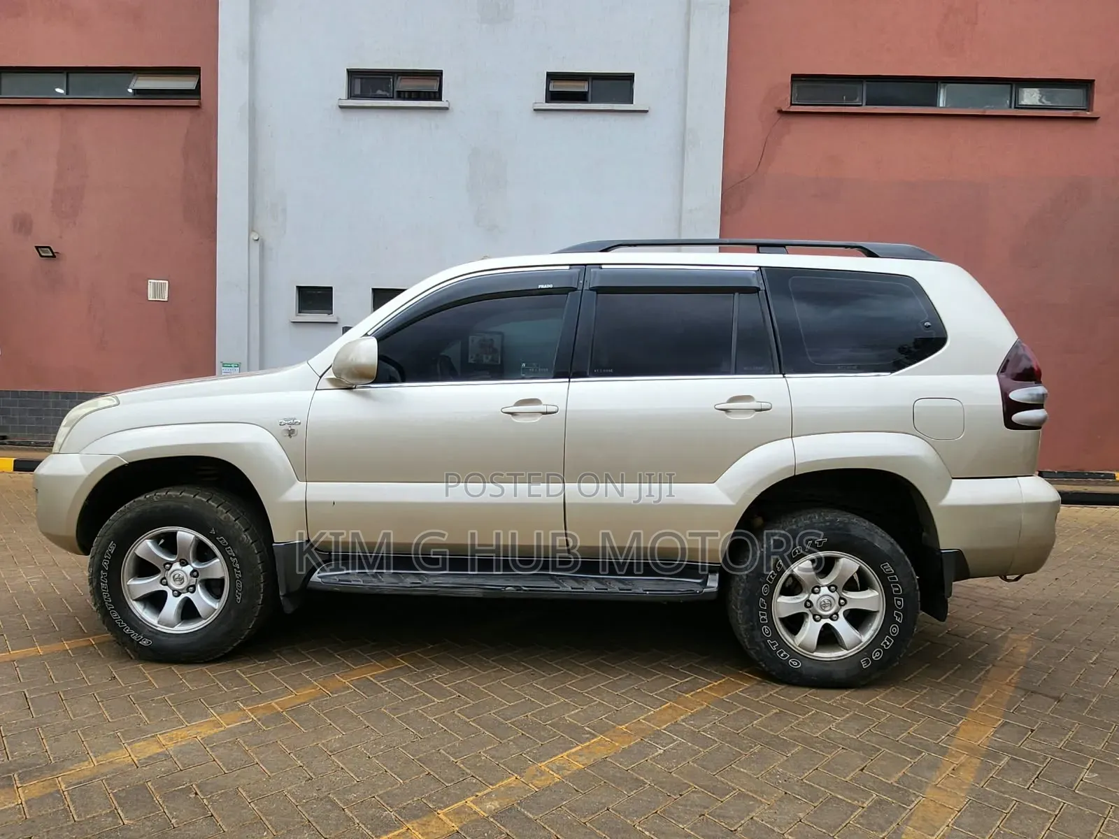 Toyota Land Cruiser Prado 3.0 D-4D 5dr 2006 Gold