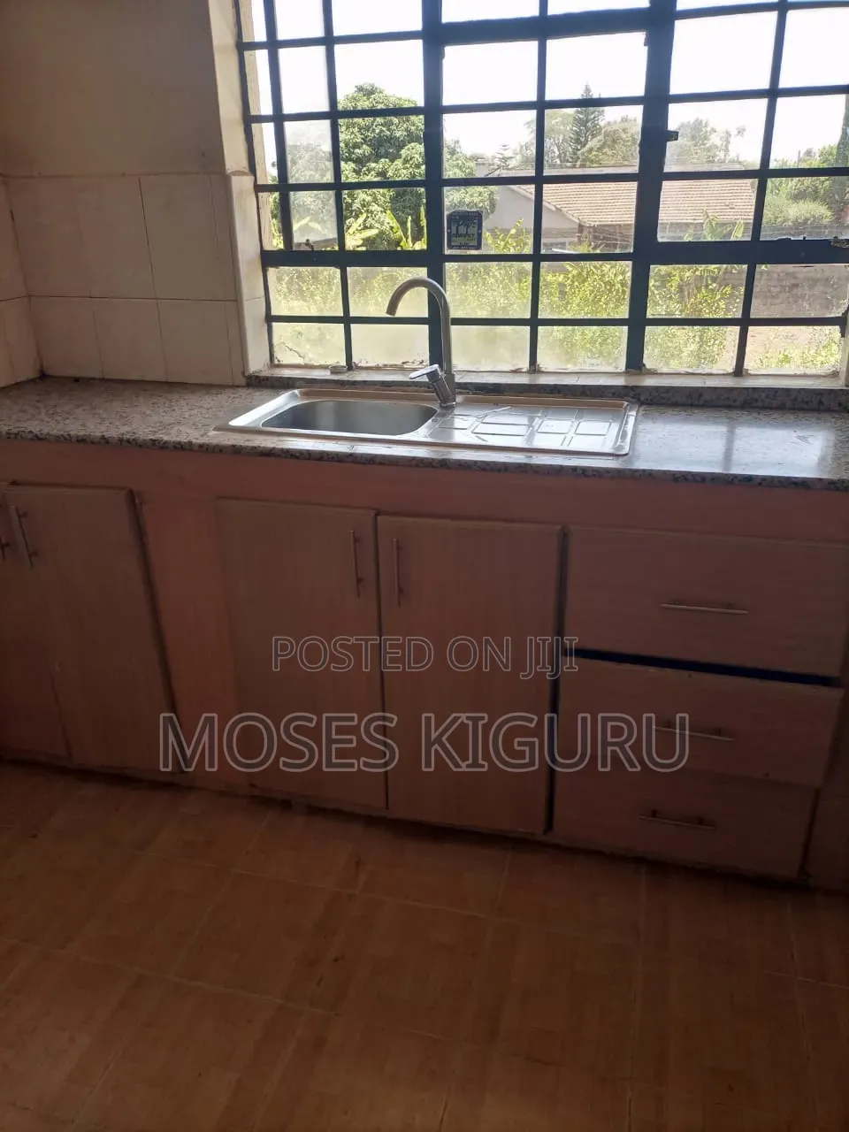 3bdrm Maisonette in Membley for rent