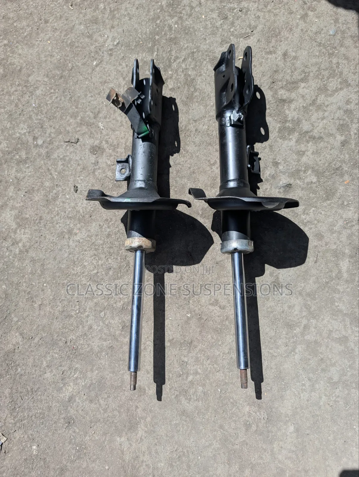 Mitsubishi Galant Fortis Shock Absorbers.