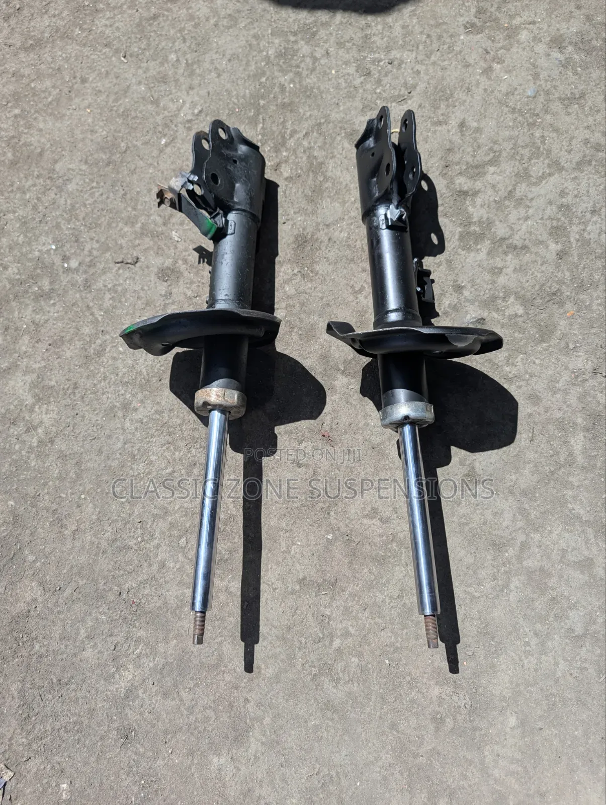 Mitsubishi Galant Fortis Shock Absorbers.