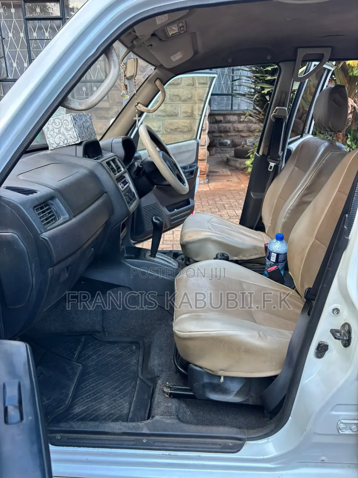 Mitsubishi Pajero Pininfarina 2002 White