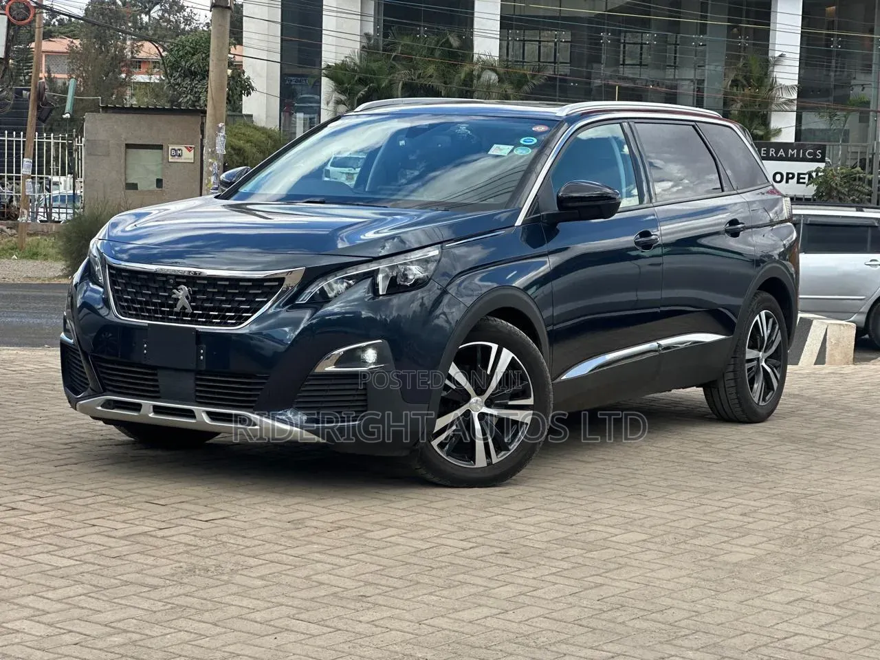 Peugeot 5008 1.6 PureTech 180 2019 Blue