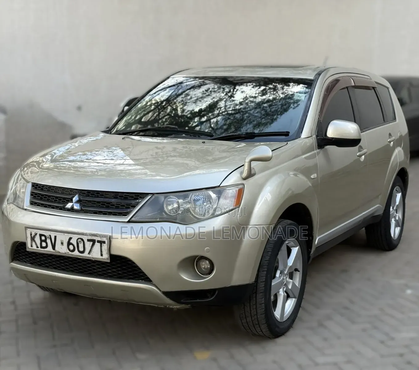 Mitsubishi Outlander 2.4i GLS Automatic 2006 Gold