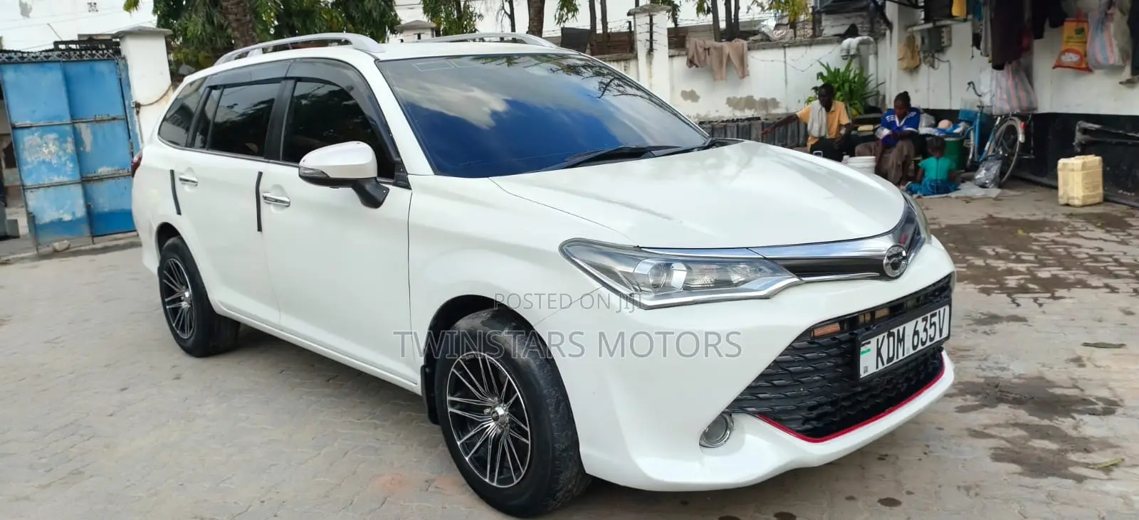 Toyota Corolla Fielder 1.5 Petrol FWD 2016 White
