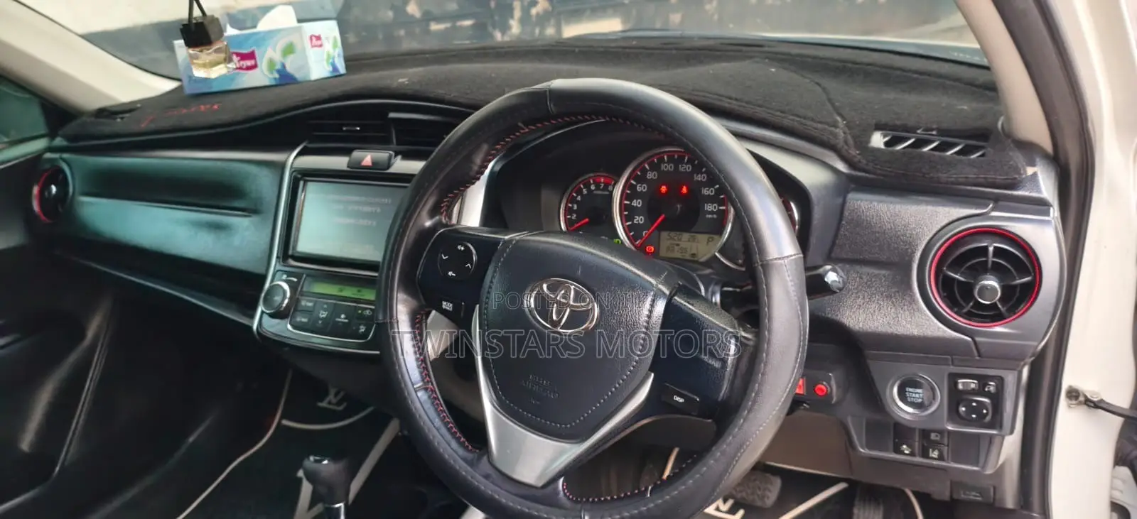 Toyota Corolla Fielder 1.5 Petrol FWD 2016 White