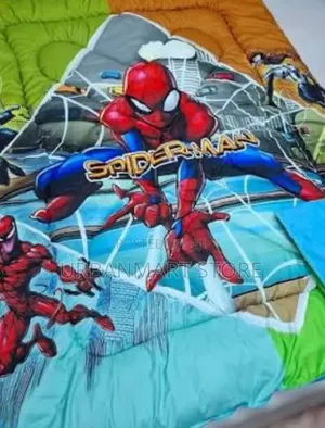 Spider-Man Kids Duvet Set With Bedsheet and Pillowcases