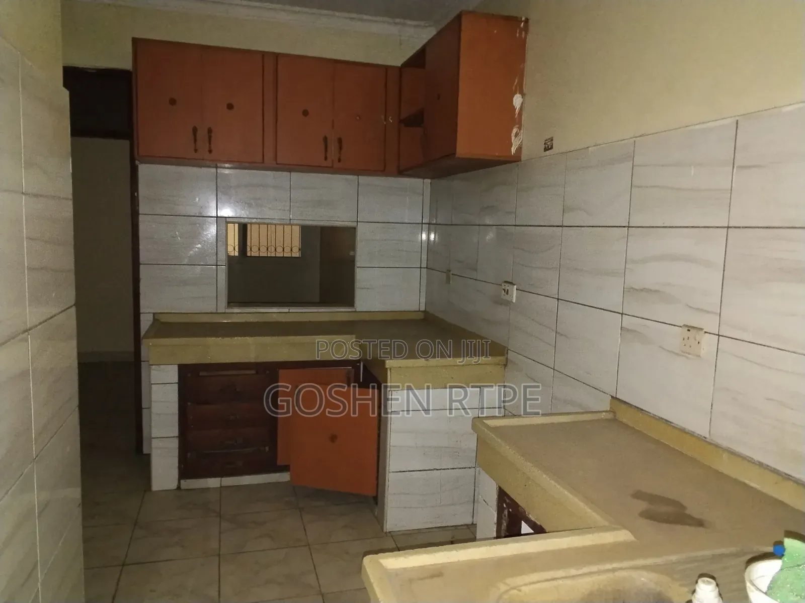 3bdrm Apartment in Mvita - Railways for rent
