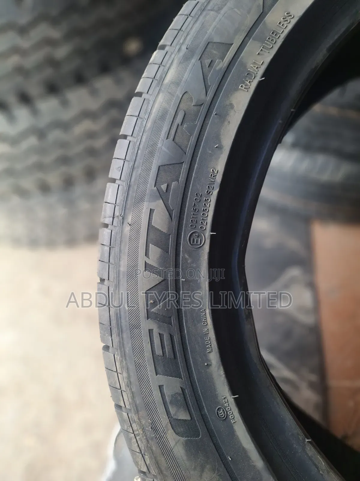 235/55r19 Centara Tire