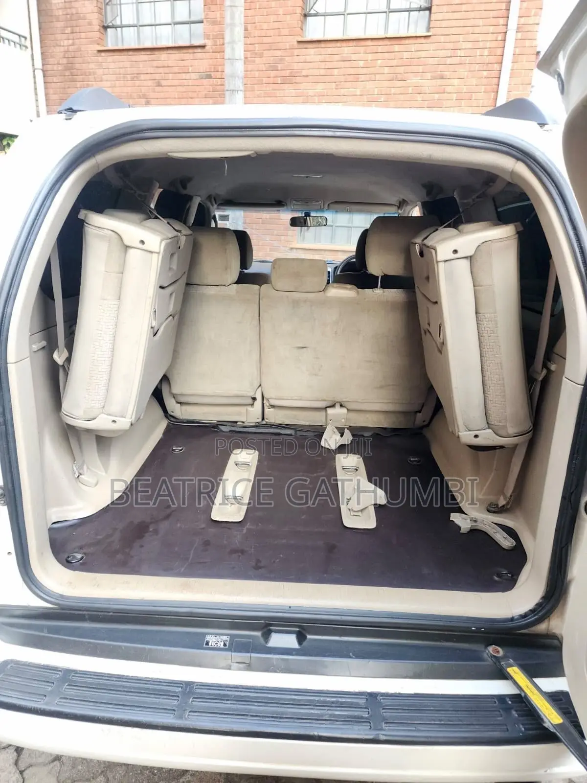 Toyota Land Cruiser 2003 White