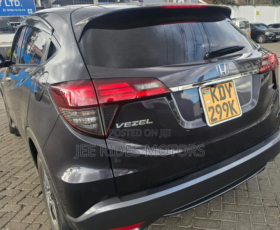 Honda Vezel 2019 Gray