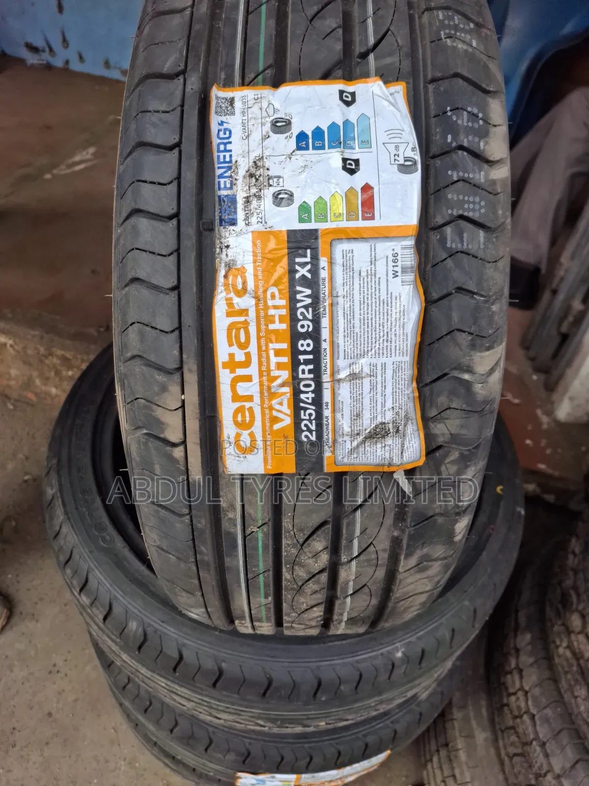 225/40r18 Centara Tire