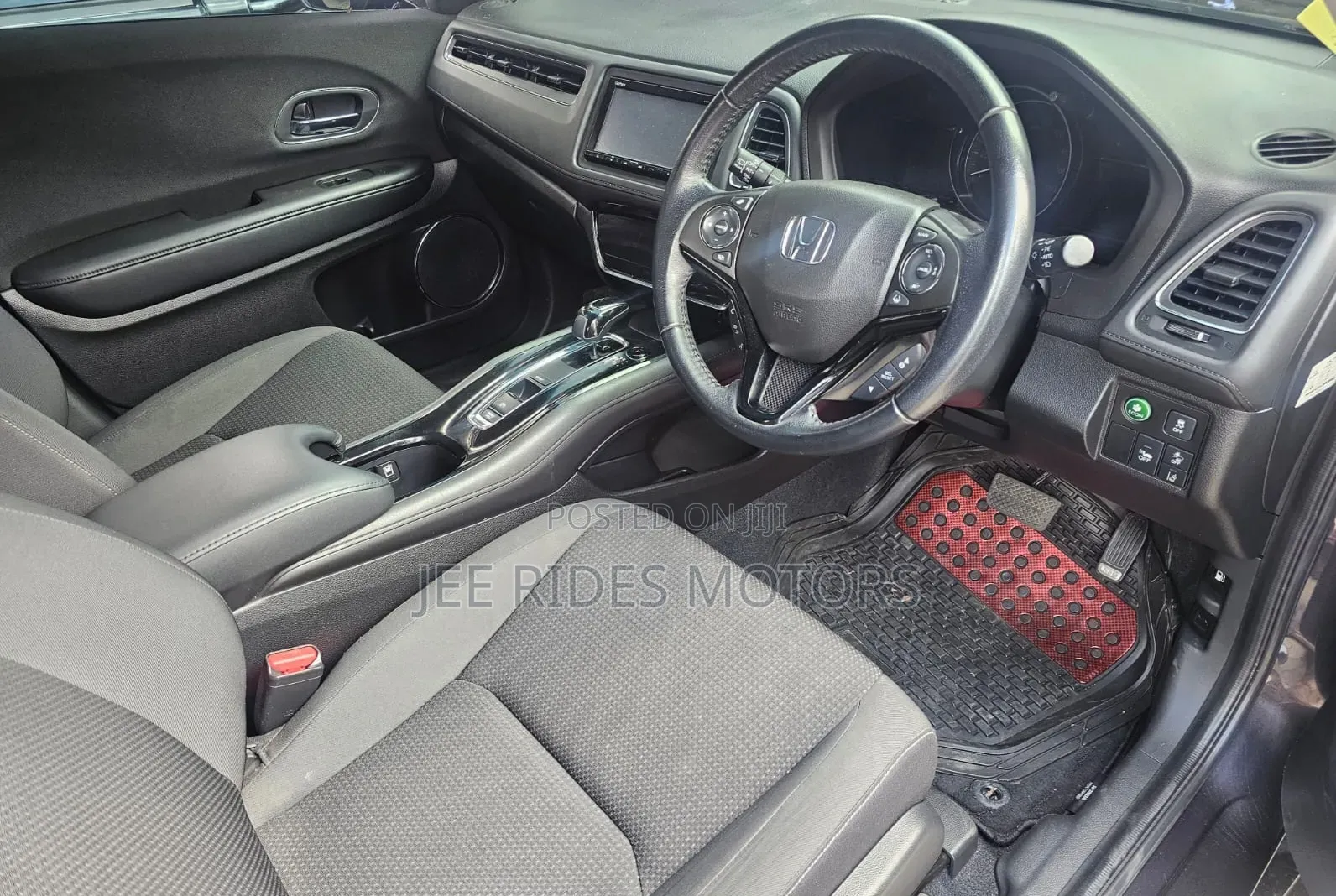 Honda Vezel 2018 Matt Black
