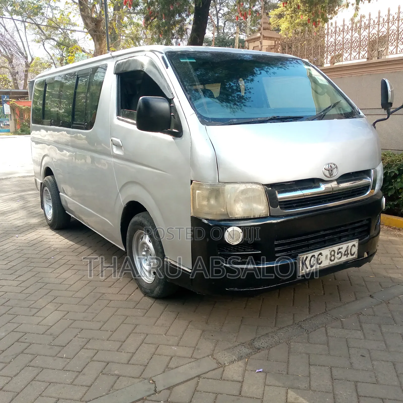 Toyota HiAce 2006 Silver