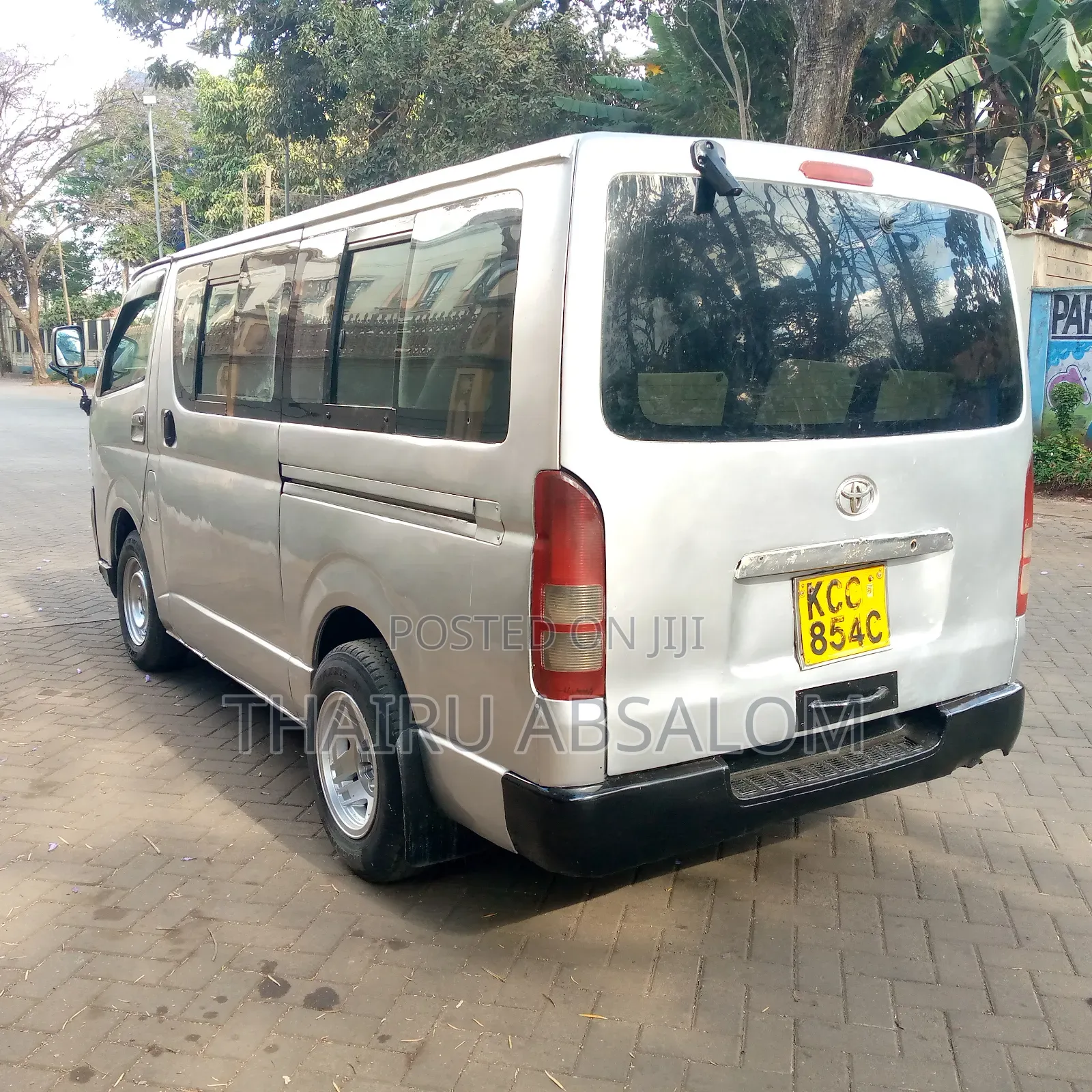 Toyota HiAce 2006 Silver