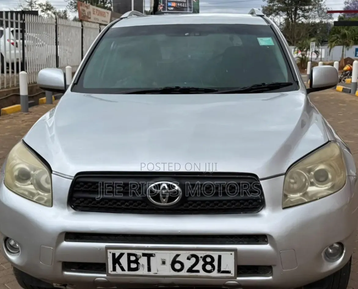 Toyota RAV4 2008 Silver