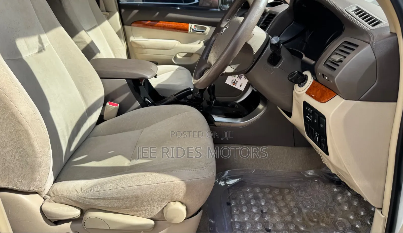 Toyota Land Cruiser Prado 2006 Off white