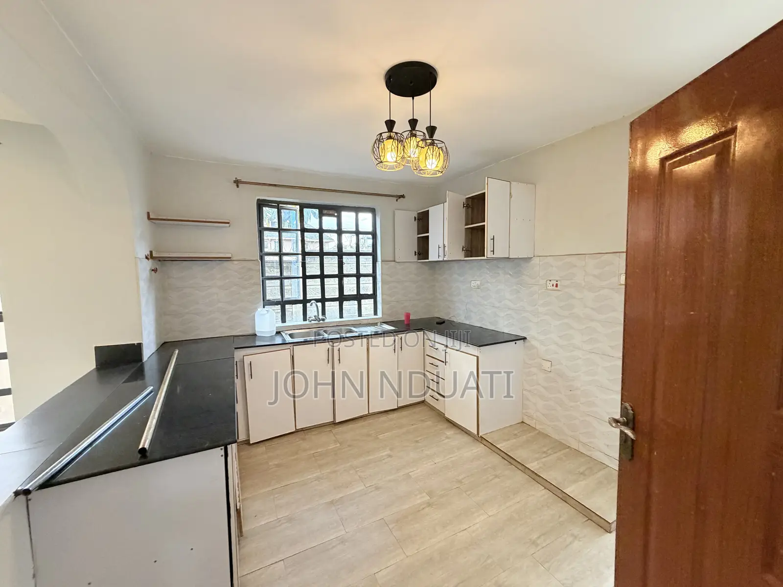 4bdrm Mansion in Kamakis Karuguru for rent