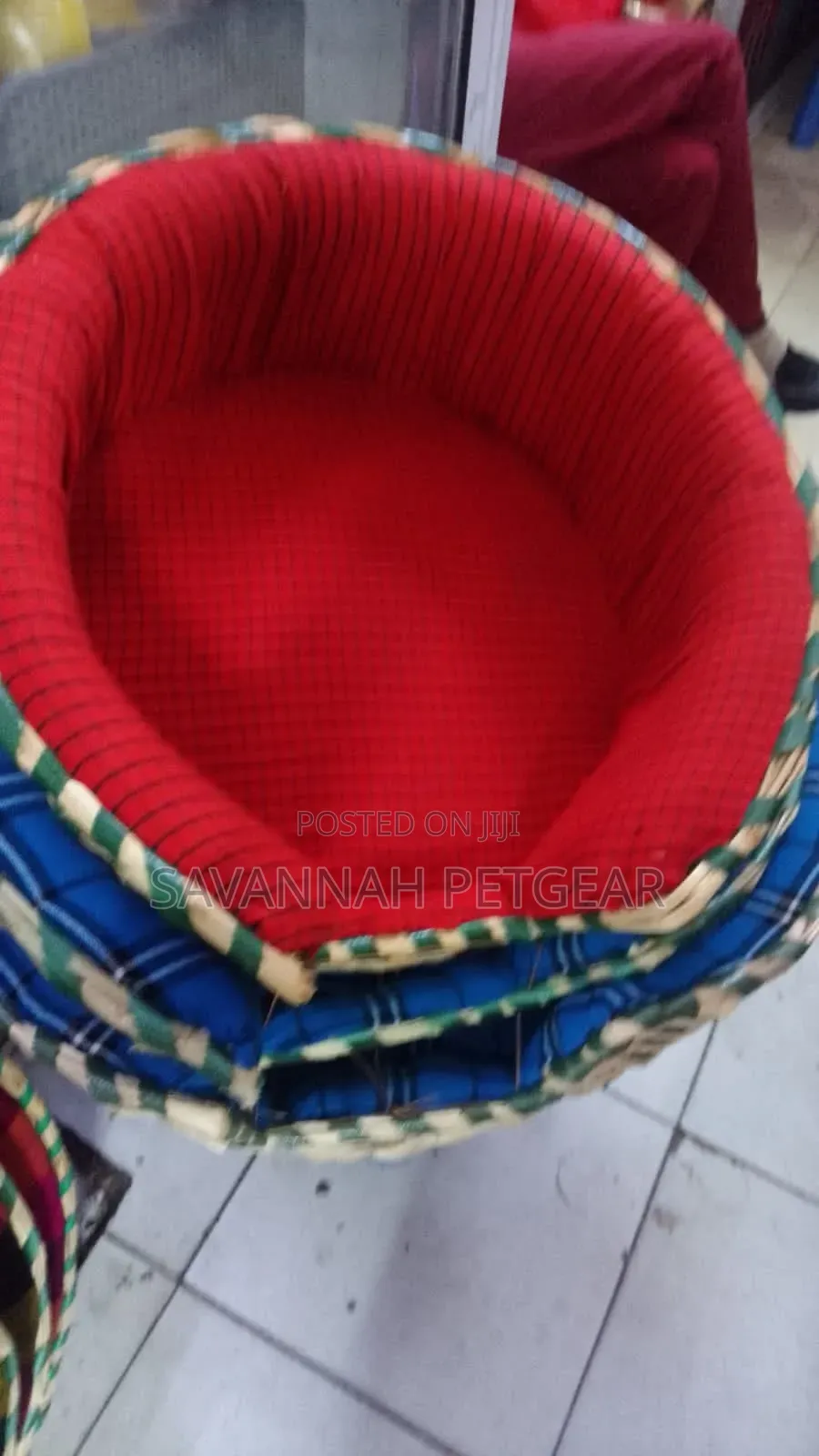 Handwoven Maasai-Style Pet Bed (Woven Straw Basket Cats & Small Dogs