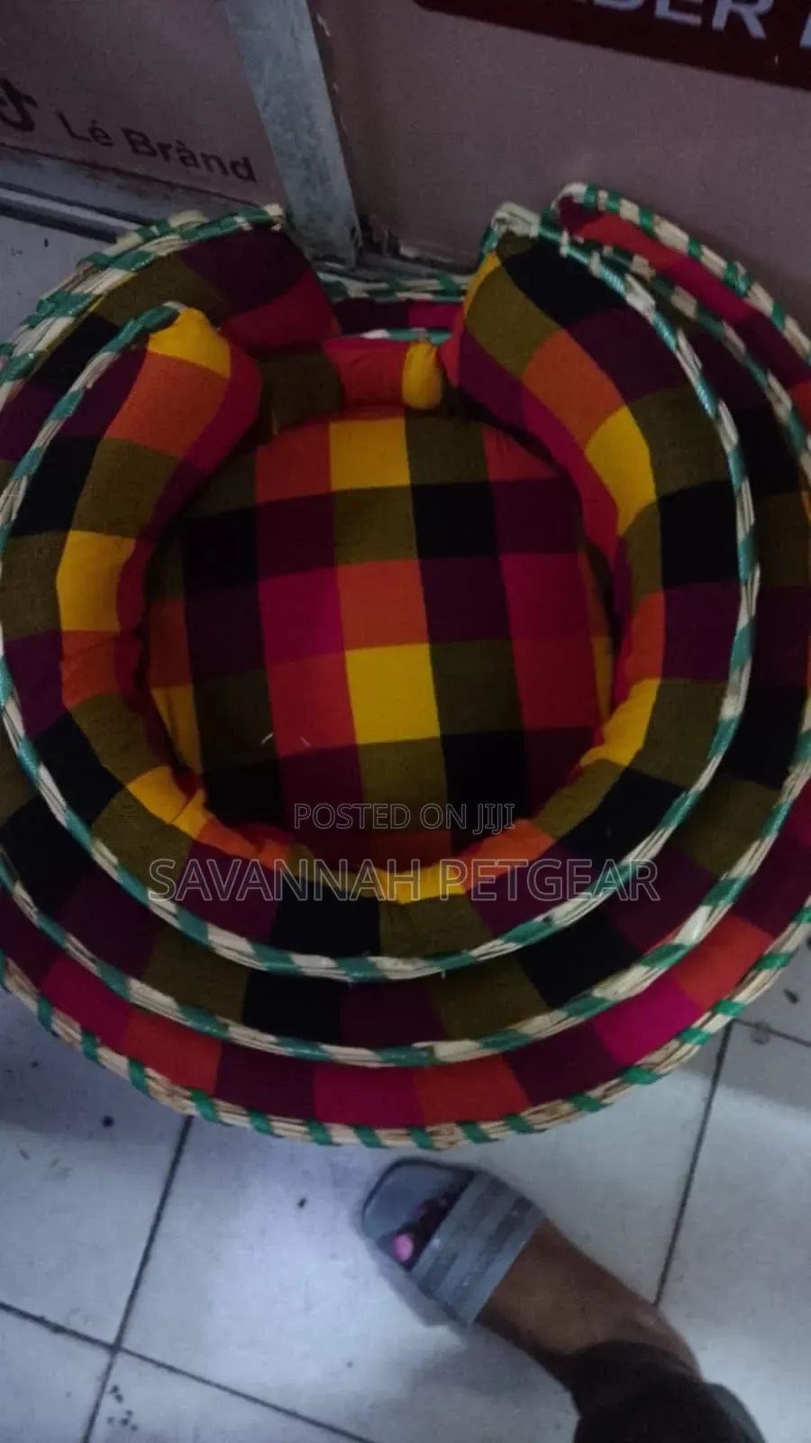 Handwoven Maasai-Style Pet Bed (Woven Straw Basket Cats & Small Dogs