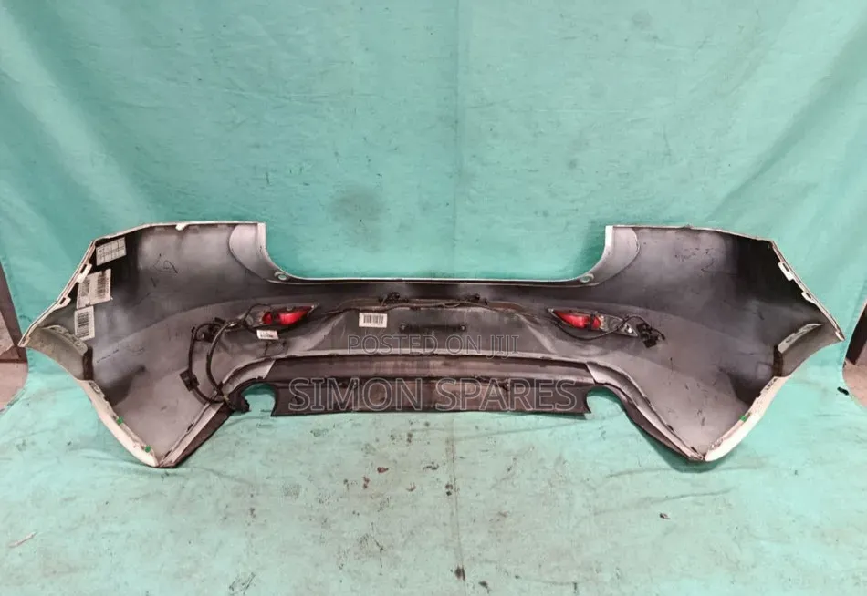 R Bumper Assy Volvo V40 Mb4164t 2015