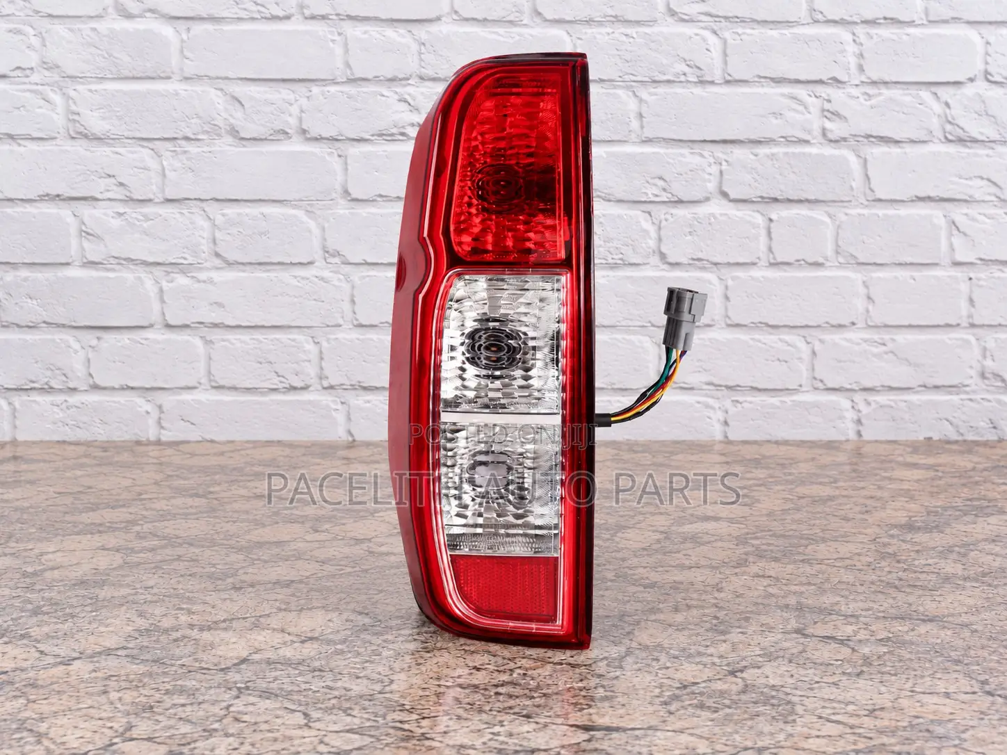 Tail Lamp / Light Nissan Navara D40 Pickup 2007/2008/2009/2010/2011