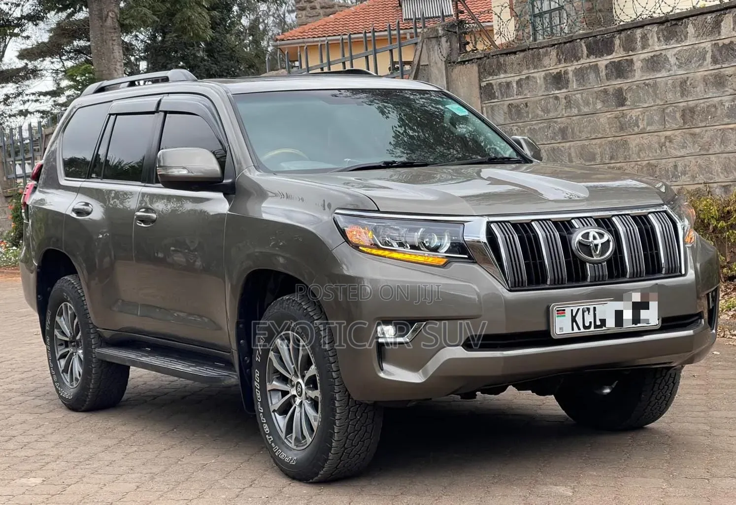 Toyota Land Cruiser Prado 3.0 TD 2011 Burgundy