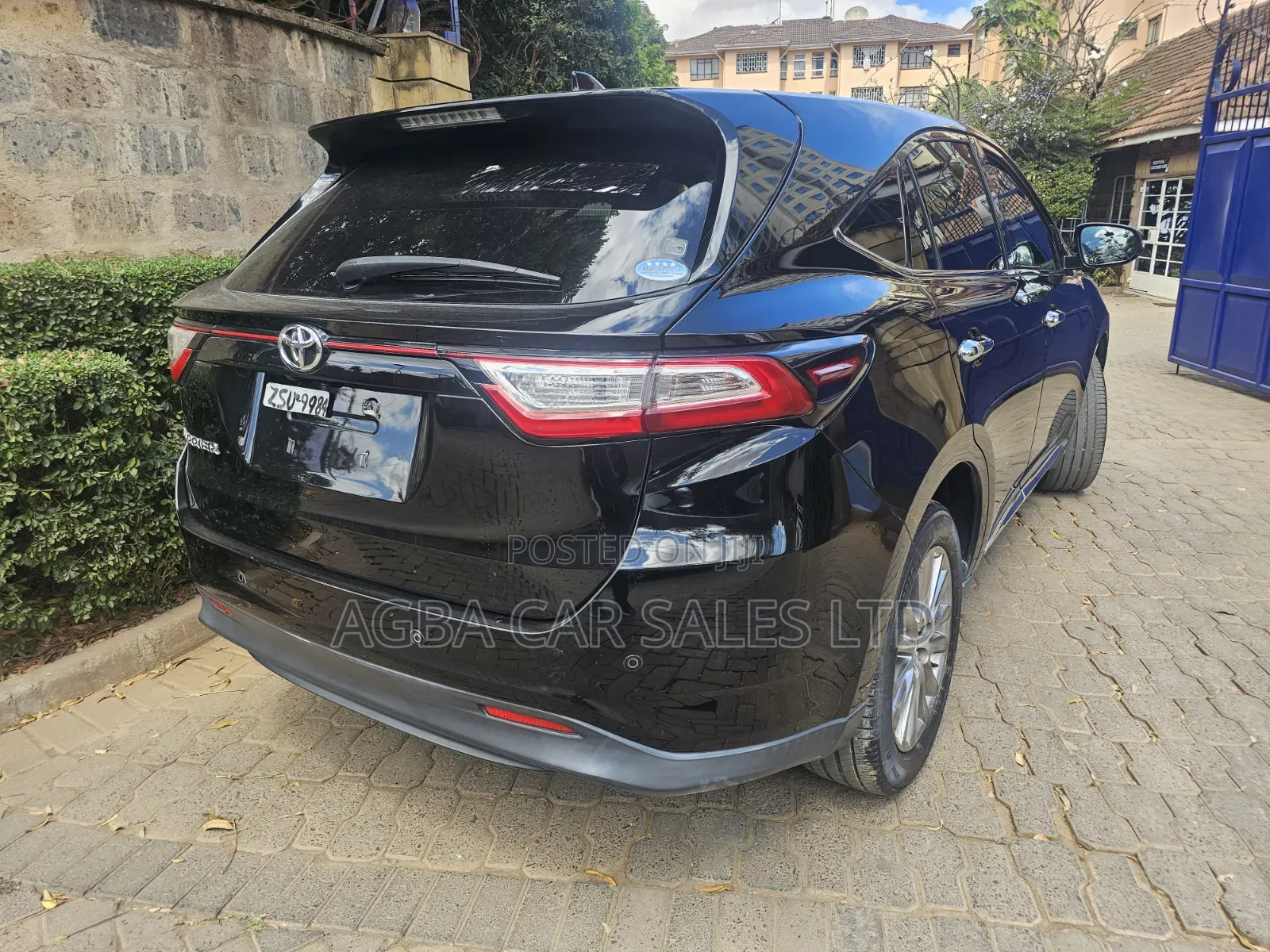 Toyota Harrier 2019