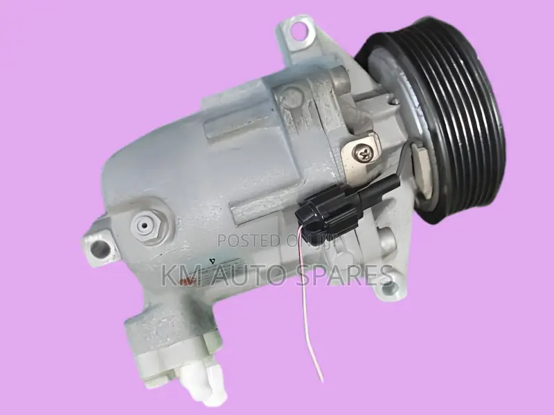 Nissan Wingroad AC Compressor.