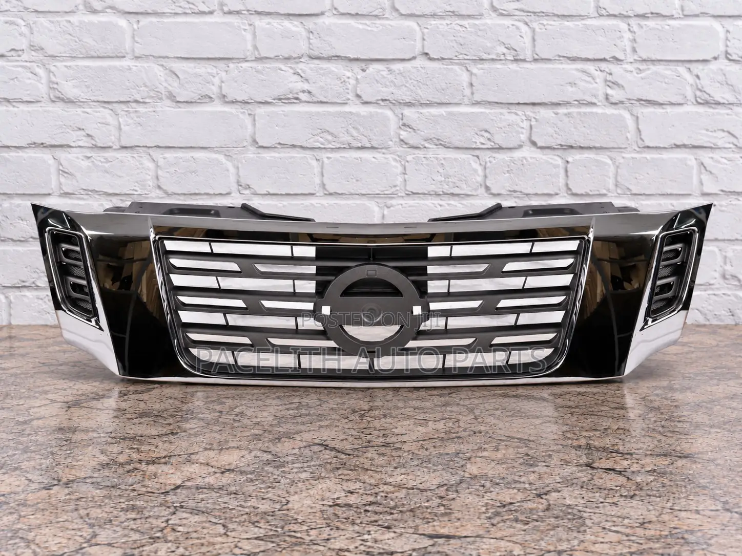Grille Nissan Navara 2016/2017/2018 Chrome
