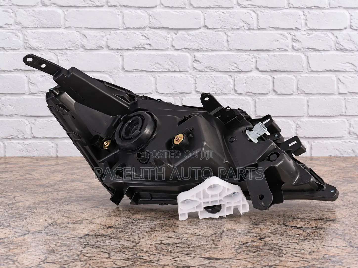 Casp Head Lamp / Light Nissan Navara 2016/2017/2018