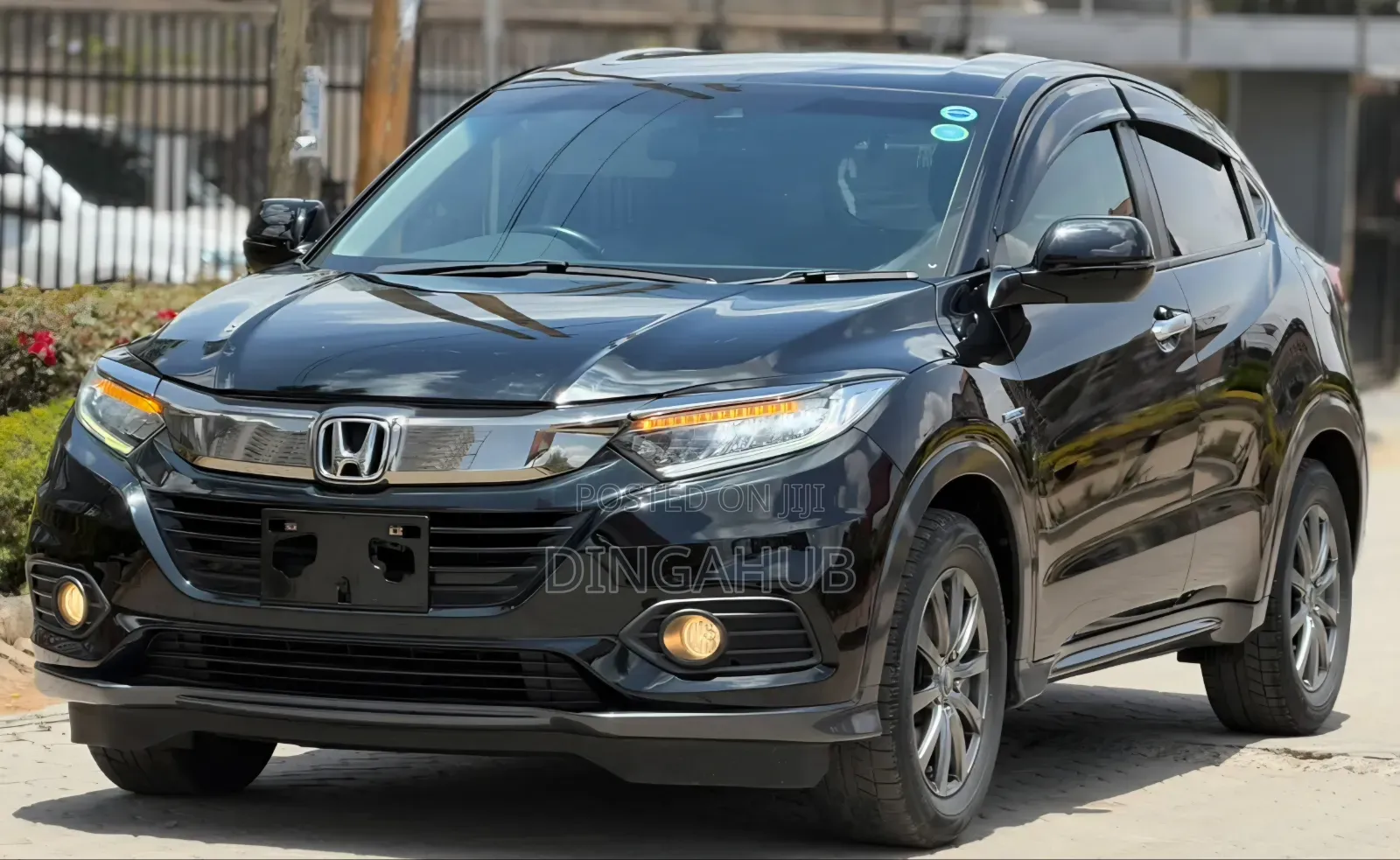 Honda Vezel 1.5 Hybrid 2WD 2019 Matt Black