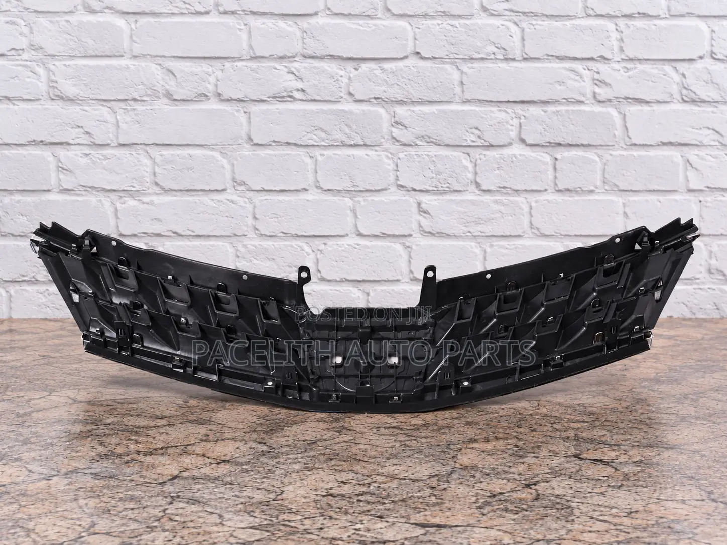 FPI Grille Nissan Tiida 2010 - 2011 Chrome