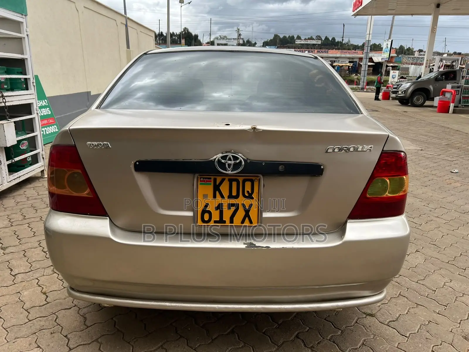 Toyota Corolla 2005 Ivory