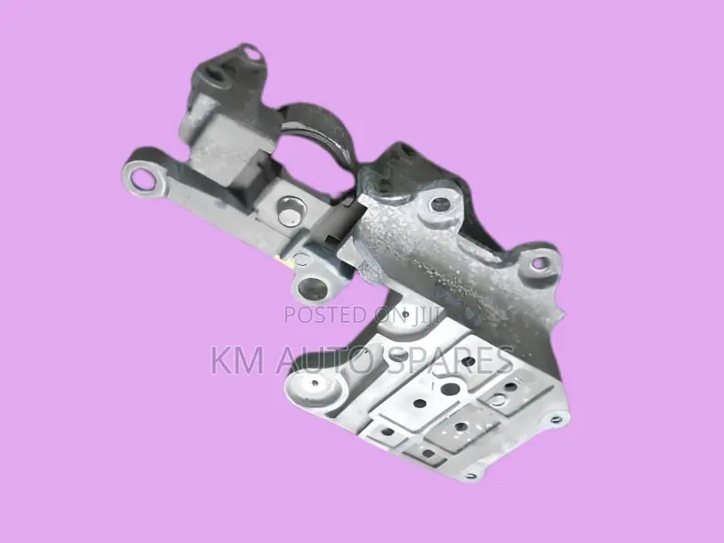 Nissan X-Trail Gearbox Mount.