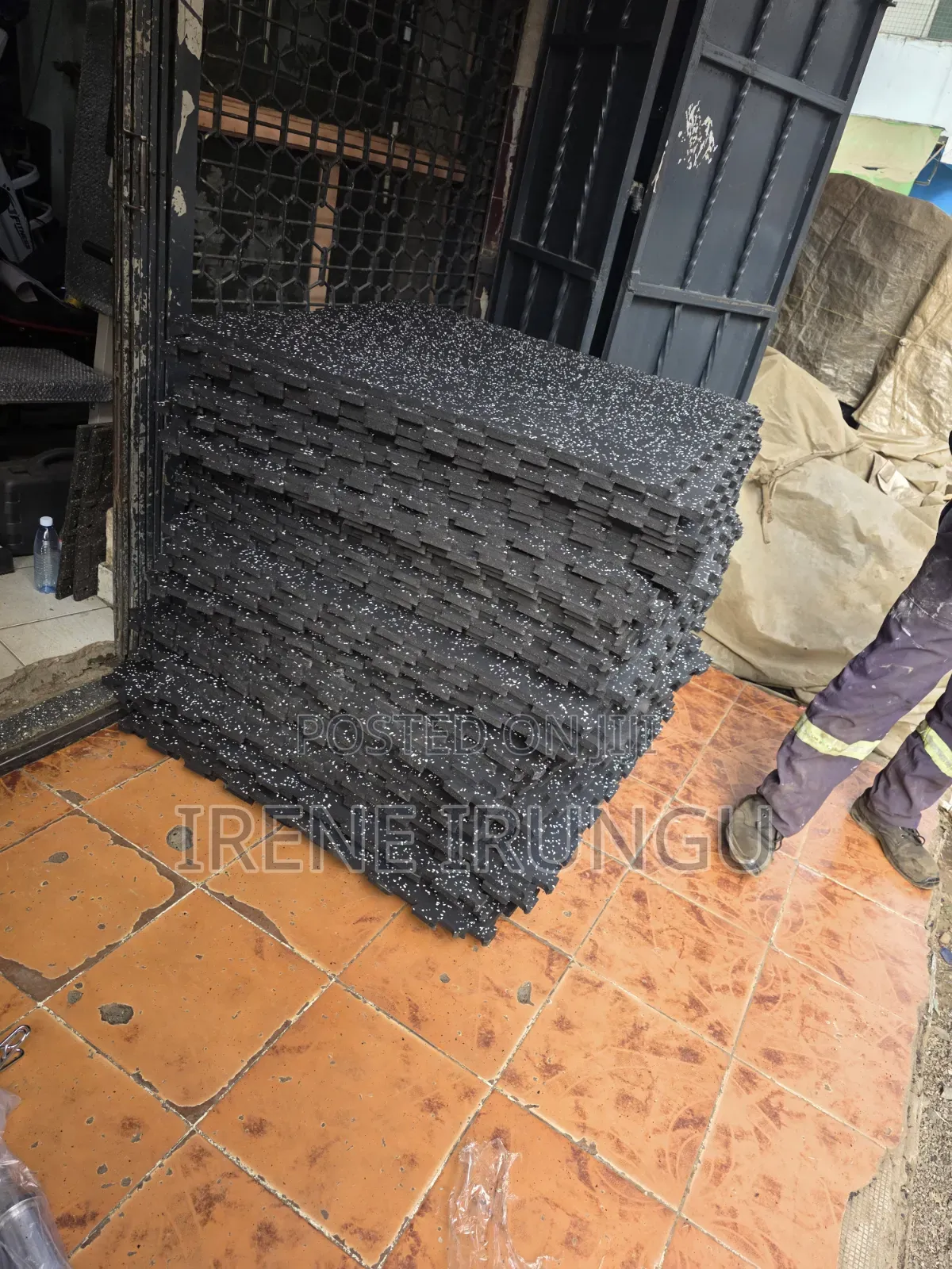 Interlocking Rubber Mats/ 20mm Thickness/ Gym Mats