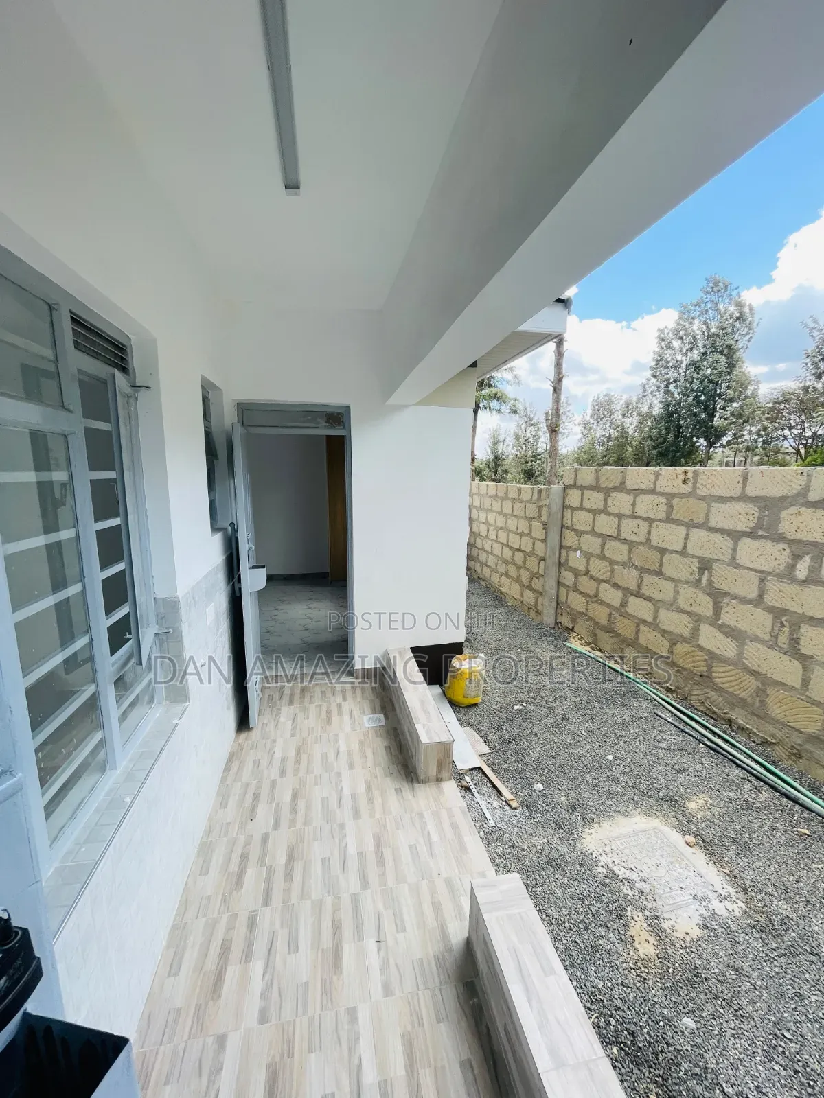 3bdrm Bungalow in Merisho Rd Plus Dsq, Matasia for sale