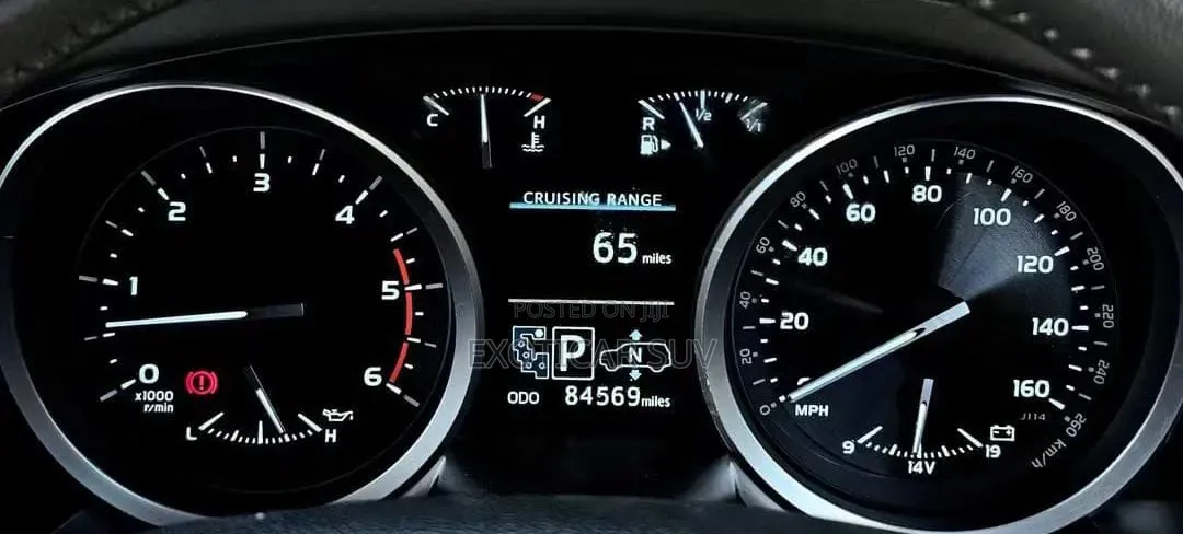 Toyota Land Cruiser 4.5 V8 GL 2013 Black