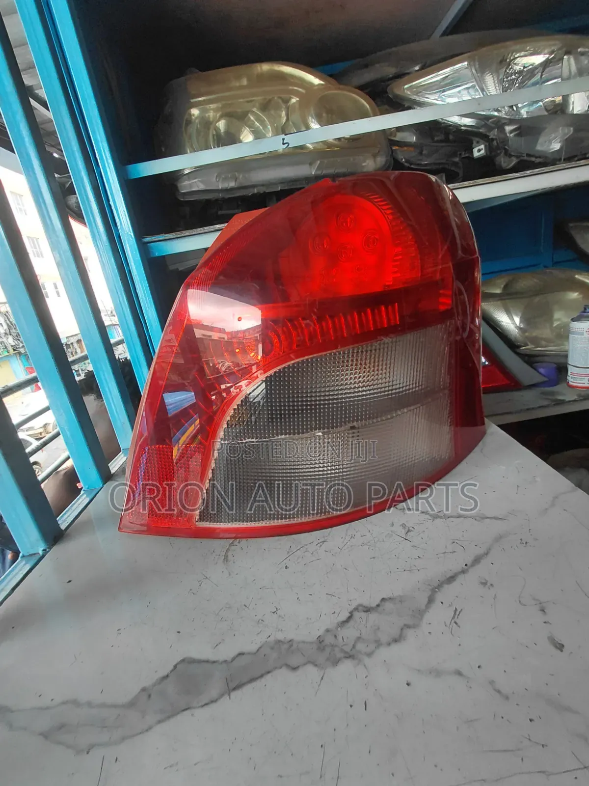 Toyota Vitz 2006