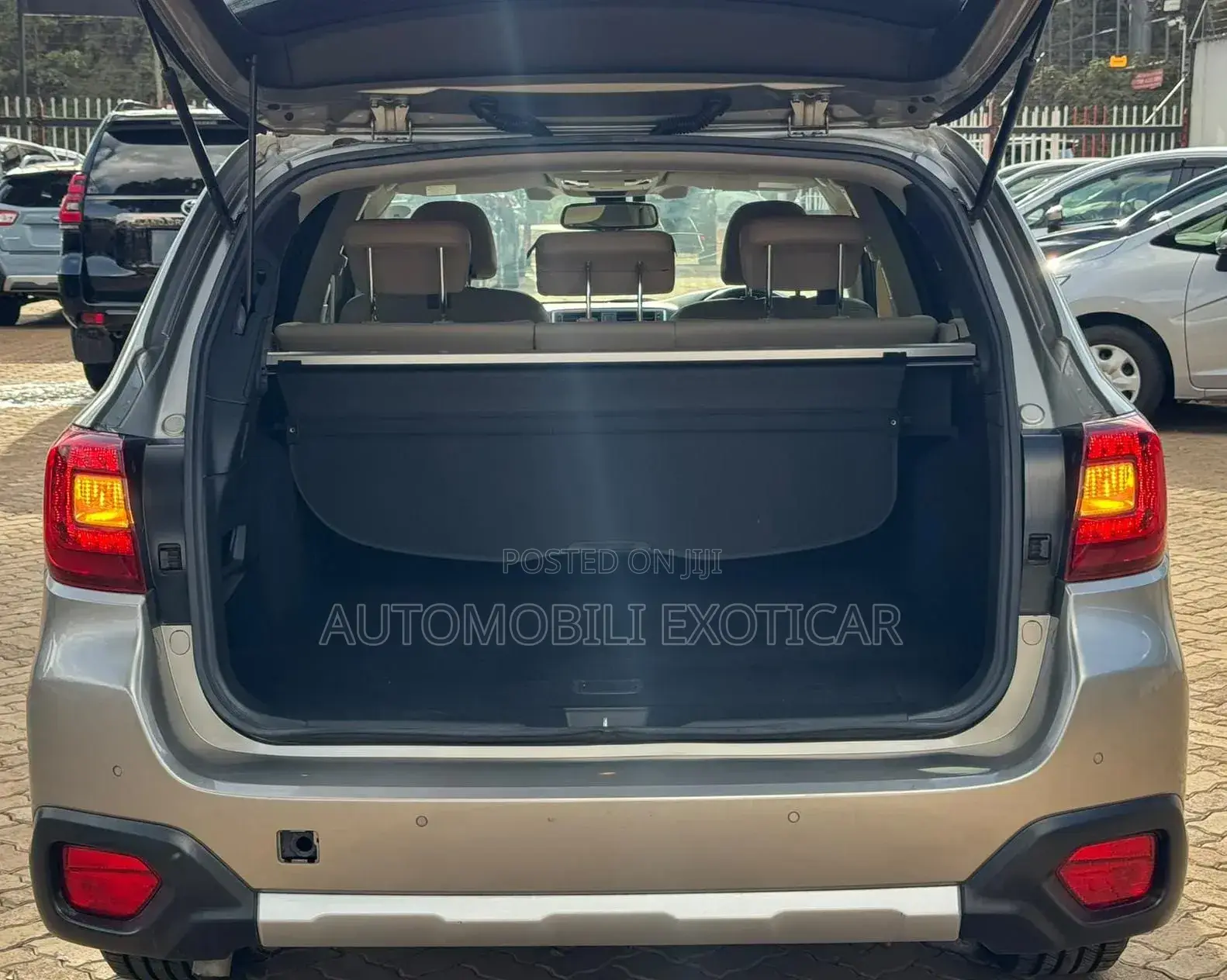 Subaru Outback 2.5i AWD 2019 Gray