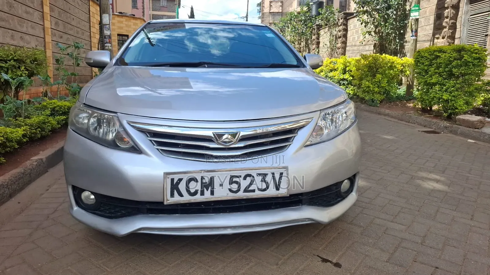 Toyota Allion 2011 Silver