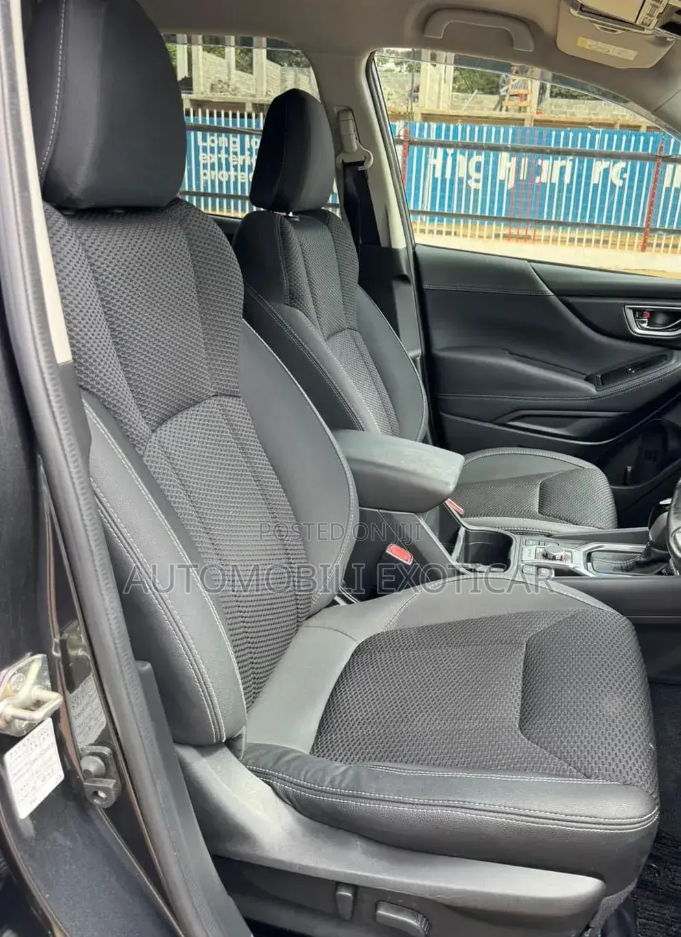 Subaru Forester Premium AWD 2019 Gray