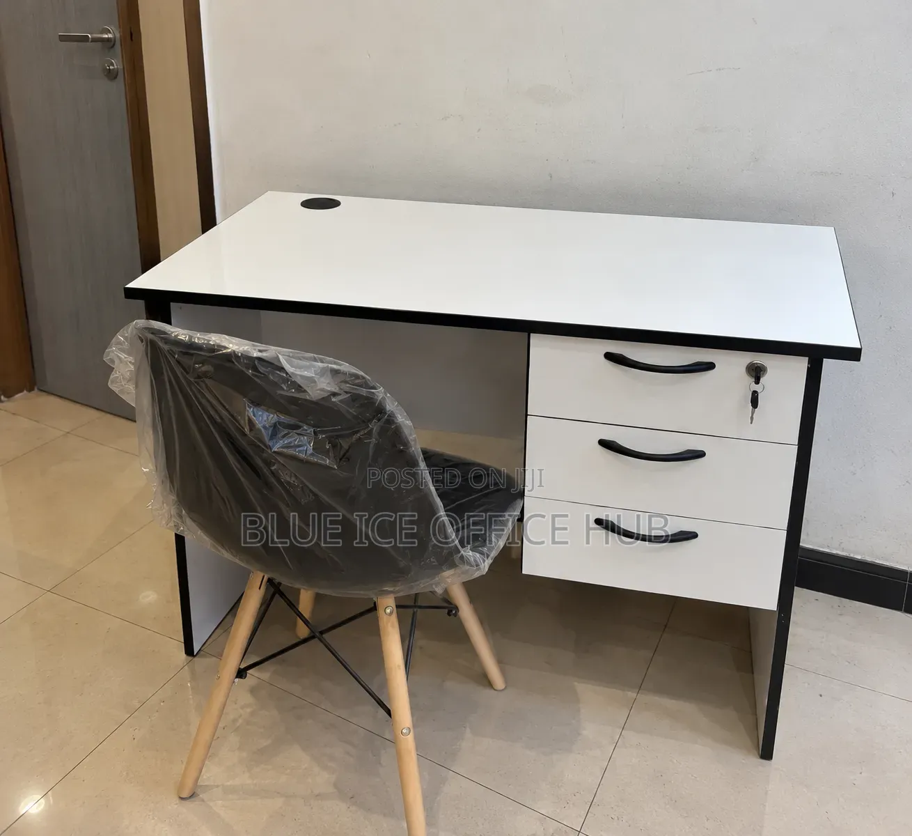 White Office Desk With 3 Drawers and Chair – Computer Table