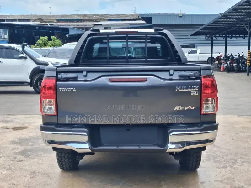 Toyota Hilux Revo Single Cab Deisel 2.4 RWD 2019 Gray