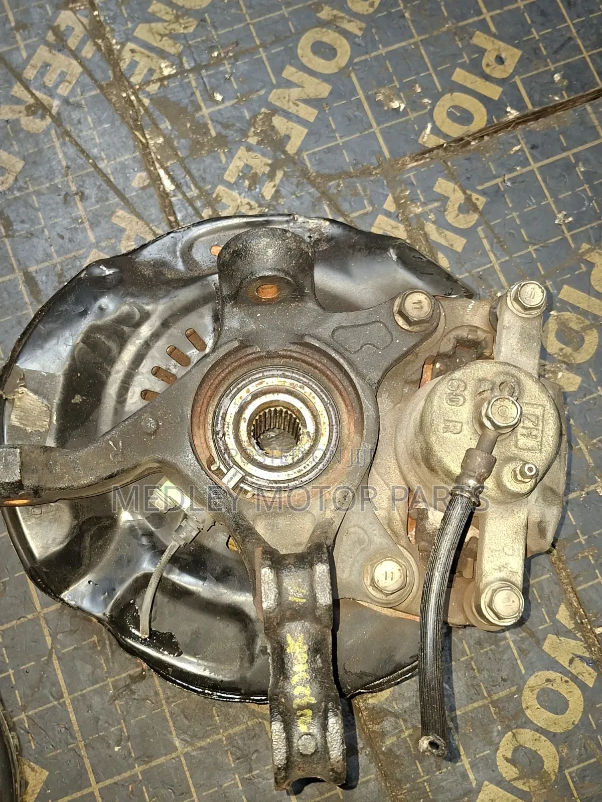 Toyota Premio 260/Belta/Vitz Front Wheel Hub