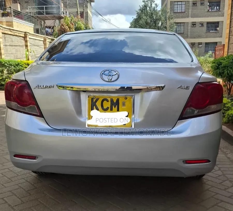 Toyota Allion 2010 Silver