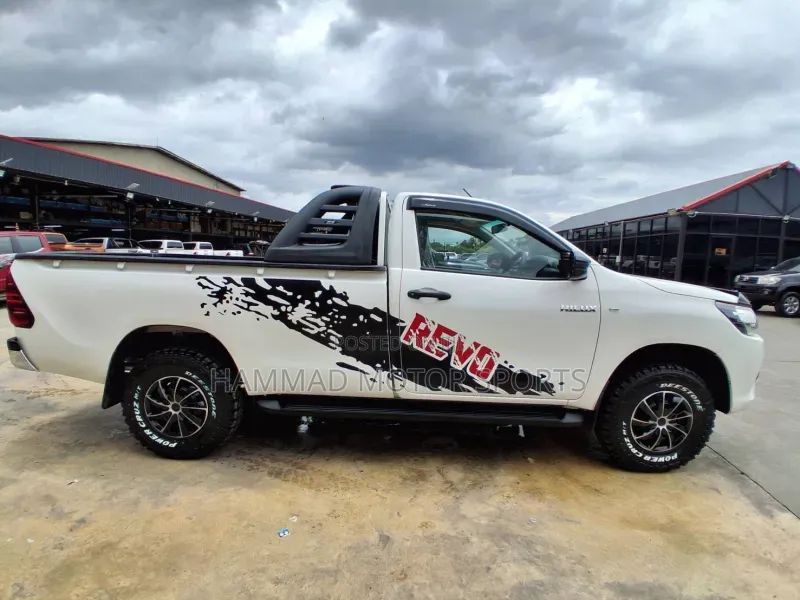Toyota Hilux Revo Single Cab Deisel 2.4 RWD 2019 White