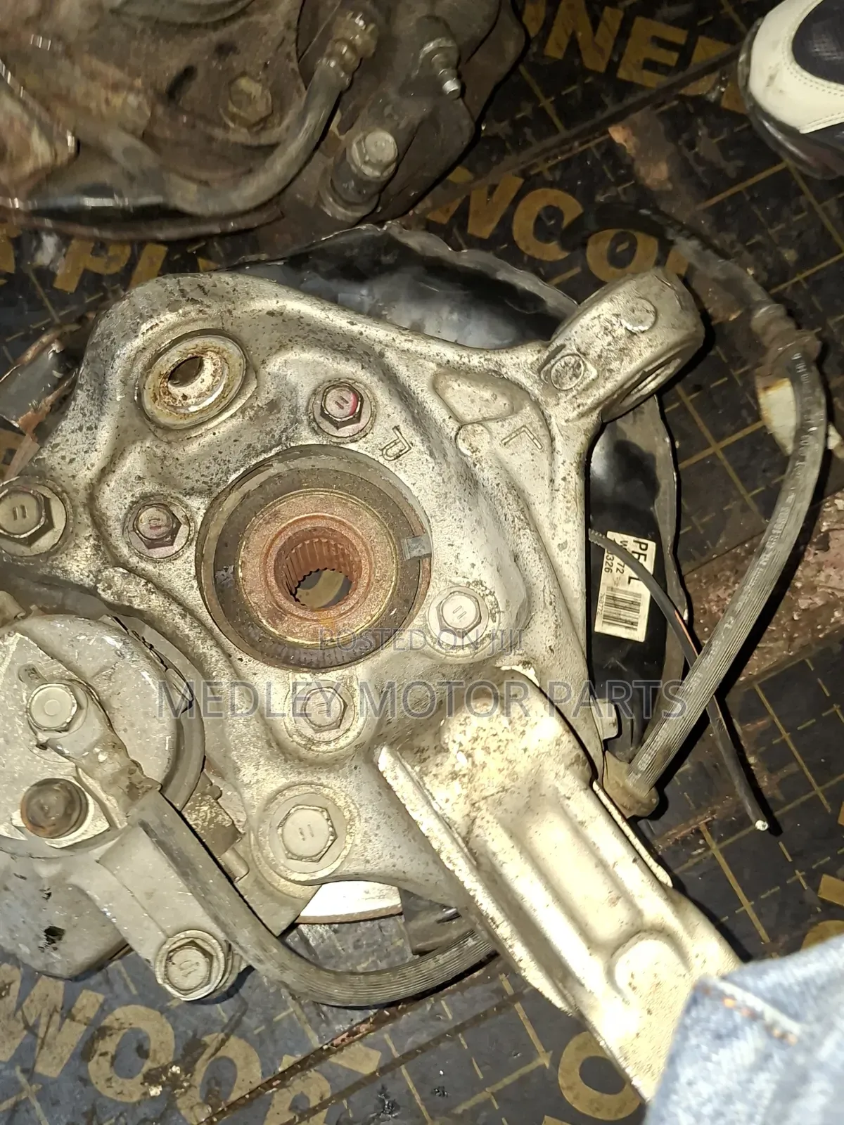 Toyota Prius Front Wheel Hub